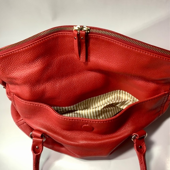 Kate Spade Cobble Hill fold over red shoulder bag - Picture 16 of 16